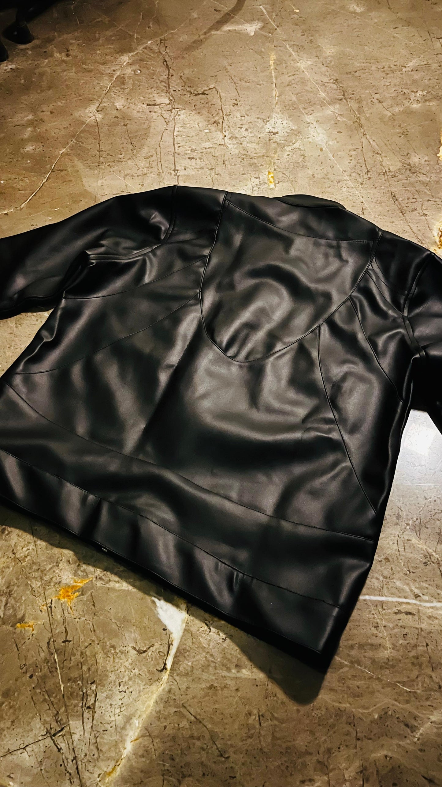 YT-001 LEATHER JACKET (UNISEX)