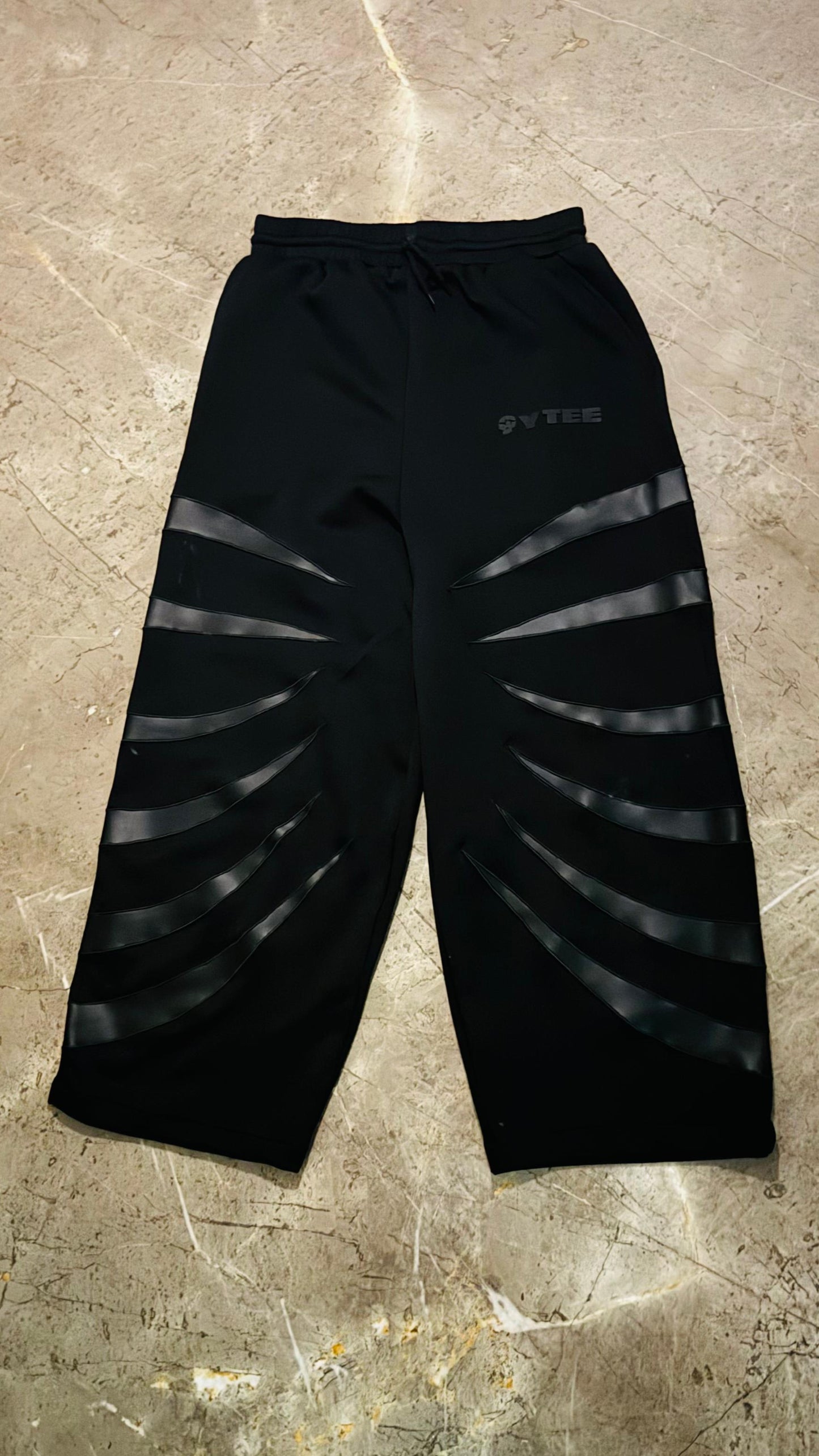 YT-003 LEATHERJOGGER (UNISEX)