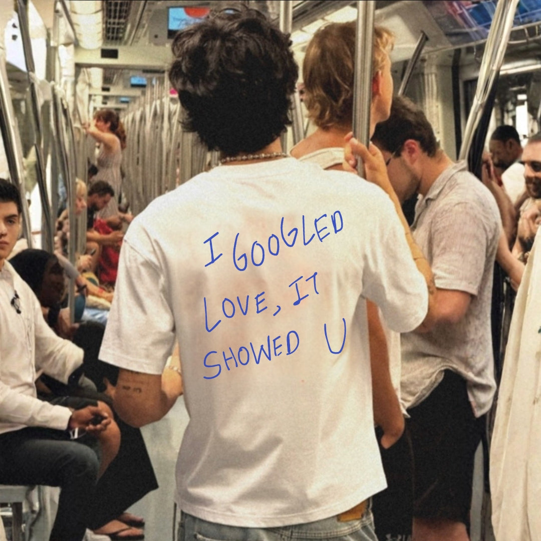 Google Knows About You (Oversized tee)
