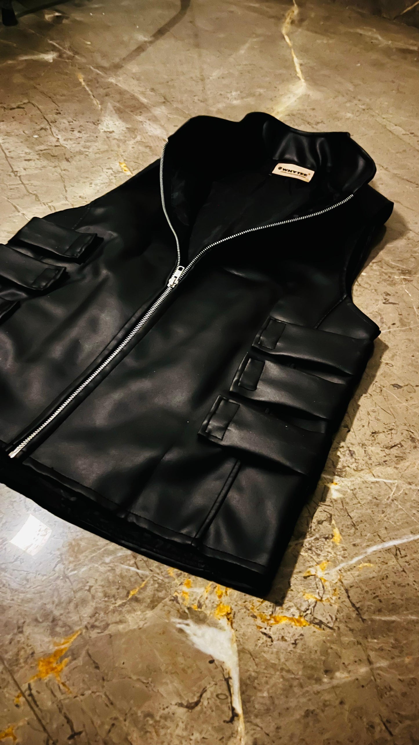 SUPER AETOM LEATHER VEST